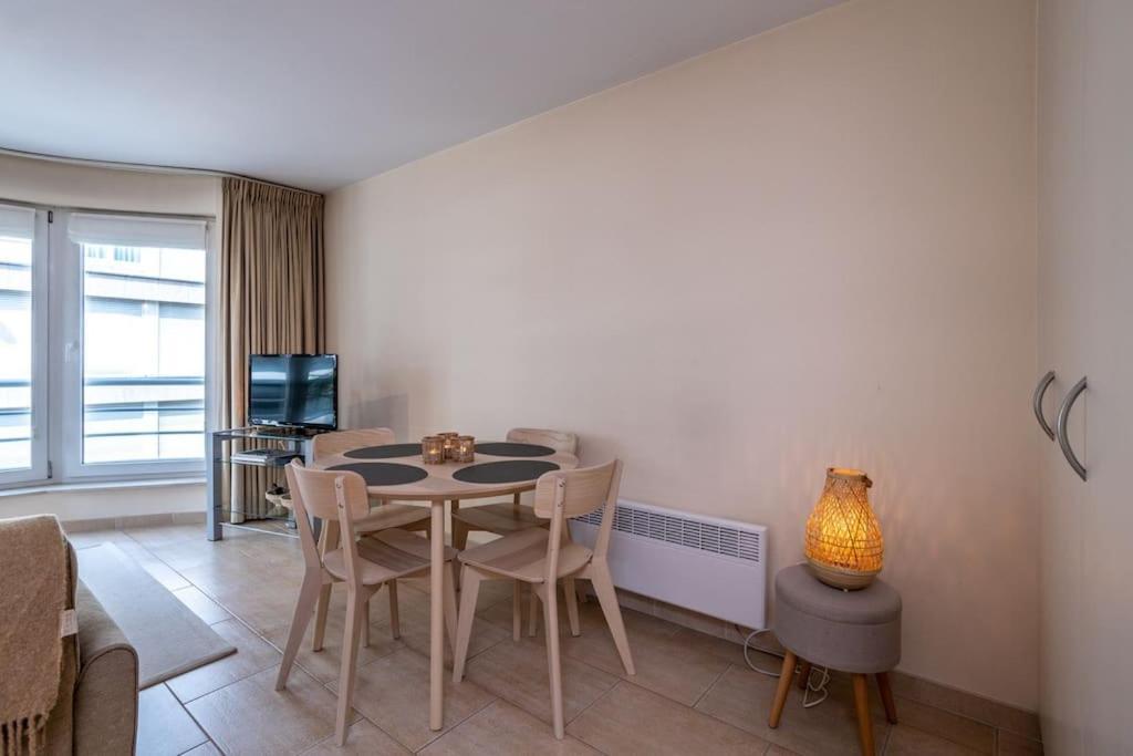 Top Studio Knokke Bij Zeedijk! Exteriör bild